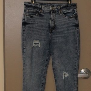 Old Navy High Rise Straight Jeans